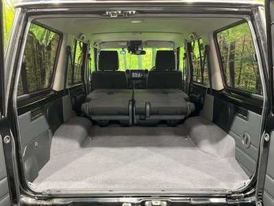 TOYOTA LAND CRUISER 70 - 10