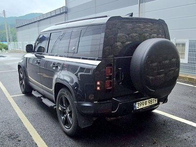 2022 LAND Rover DEFENDER — фото 3