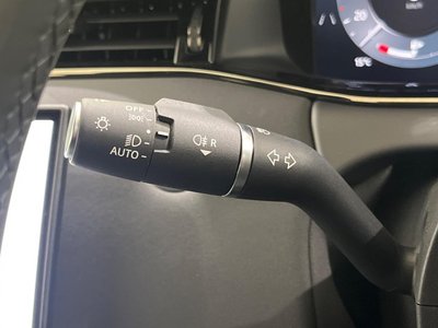 2025 LAND Rover RANGE ROVER EVOQUE — миниатюра 40