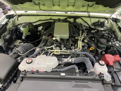 2024 Toyota LAND CRUISER 70 — миниатюра 18