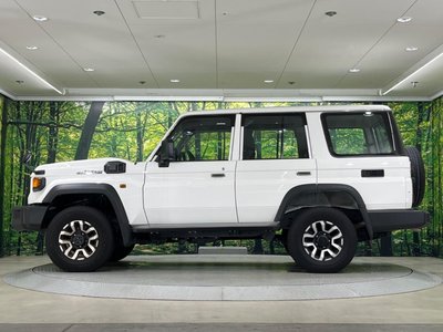 2024 Toyota LAND CRUISER 70 — миниатюра 28