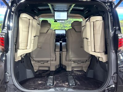 2025 Toyota ALPHARD 缩略图 11