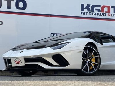 LAMBORGHINI AVENTADOR - 5