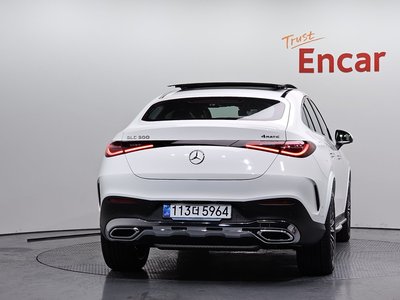 MERCEDES-BENZ GLC - 4