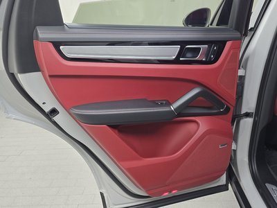 2022 Porsche CAYENNE 缩略图 15