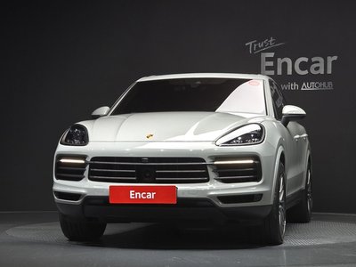 2022 Porsche CAYENNE 照片 2