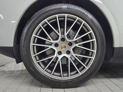 2022 Porsche CAYENNE 照片 6
