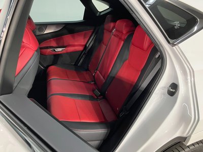 صورة 10 لـ 2023 Lexus NX