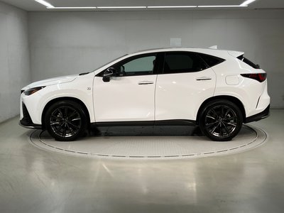 صورة 4 لـ 2023 Lexus NX