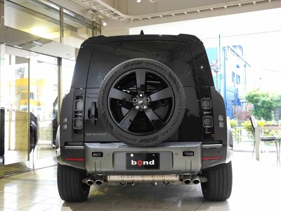 2023 LAND Rover DEFENDER — фото 3