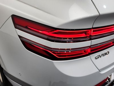 GENESIS GV80 - 10