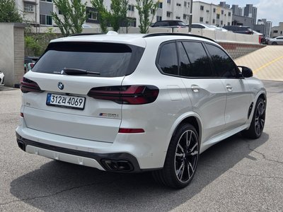 صورة 4 لـ 2025 BMW X5