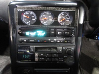 NISSAN SKYLINE GT-R - 9