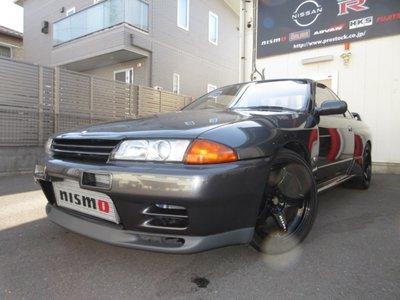 NISSAN SKYLINE GT-R - 2