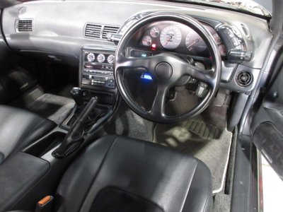 NISSAN SKYLINE GT-R - 6