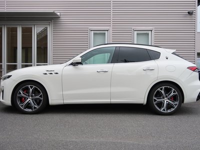 2022 Maserati LEVANTE — миниатюра 11