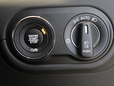 2022 Maserati LEVANTE — миниатюра 36