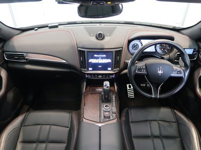 صورة 3 لـ 2022 Maserati LEVANTE