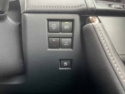 TOYOTA VELLFIRE - 10