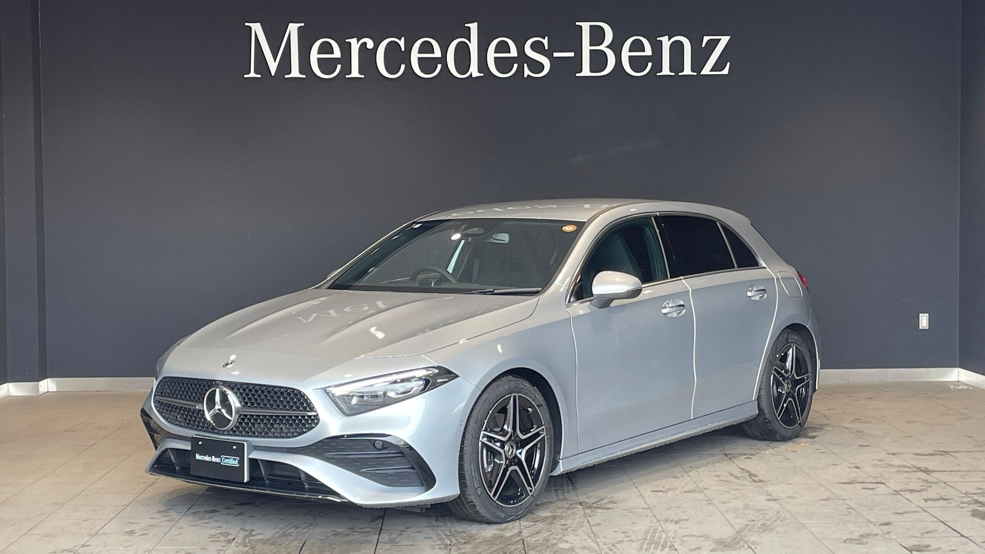 MERCEDES-BENZ A-CLASS - View 1