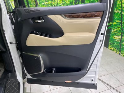 صورة مصغرة 29 لـ 2021 Toyota ALPHARD