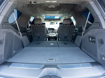 2022 Cadillac ESCALADE 缩略图 25