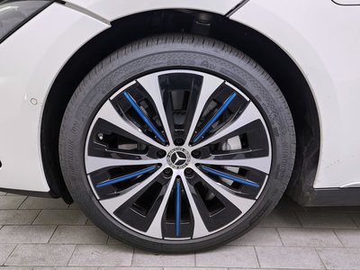 MERCEDES-BENZ EQE - 6