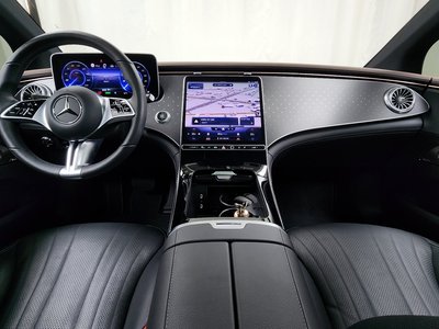 MERCEDES-BENZ EQE - 5