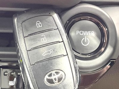 صورة مصغرة 54 لـ 2023 Toyota CROWN SPORT