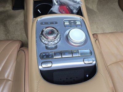 2022 Genesis G90 (RS4) photo 9