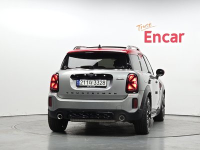 MINI COUNTRYMAN - 3