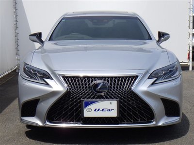 صورة 5 لـ 2018 Lexus LS