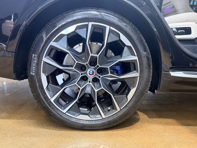 صورة 6 لـ 2025 BMW X7