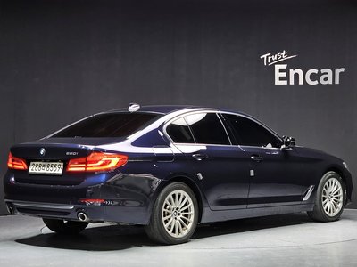 BMW 5 SERIES - 4