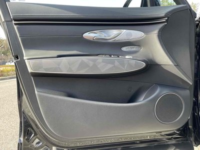 2024 Genesis GV70 — миниатюра 11