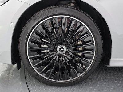 MERCEDES-BENZ E-CLASS - 6