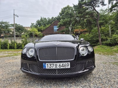 BENTLEY CONTINENTAL - 2