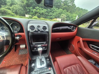 BENTLEY CONTINENTAL - 9