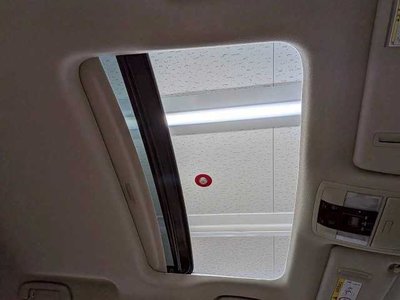 TOYOTA LAND CRUISER PRADO - 8