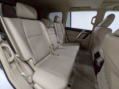 TOYOTA LAND CRUISER PRADO - 6