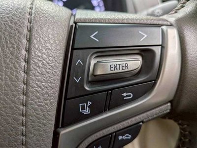 TOYOTA LAND CRUISER PRADO - 9