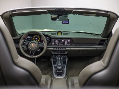 صورة 9 لـ 2020 Porsche 911