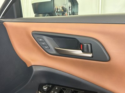 2025 Toyota CROWN CROSSOVER 缩略图 33