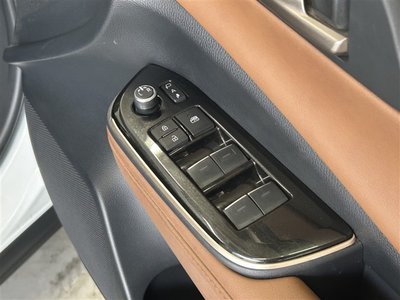 2025 Toyota CROWN CROSSOVER 缩略图 32