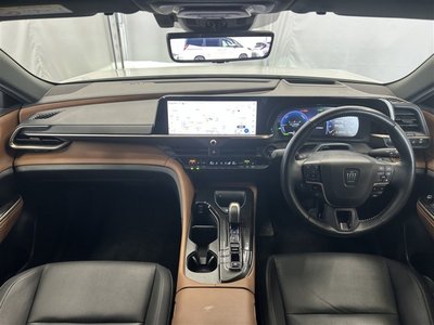 2025 Toyota CROWN CROSSOVER 照片 2