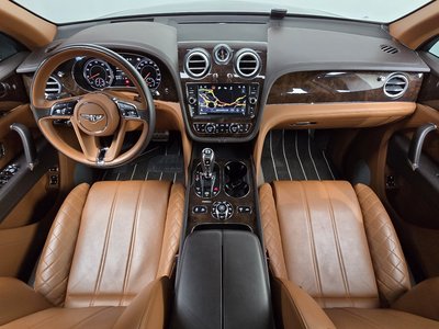 BENTLEY BENTAYGA - 5
