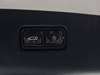 2023 Genesis GV70 — миниатюра 20