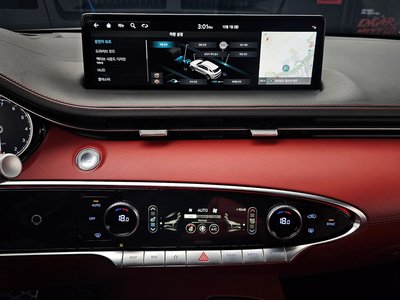 2023 Genesis GV70 — миниатюра 15