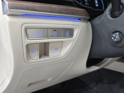 2023 Genesis G80 (RG3) thumbnail 28