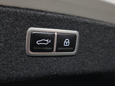 2023 Genesis G80 (RG3) thumbnail 26